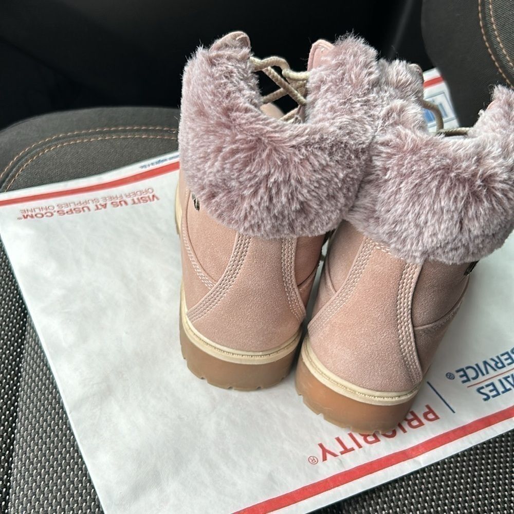 Lugz boots kids size 2 - Picture 3 of 8